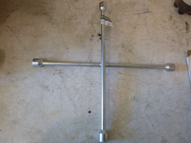 Power Pro Craft 4 Way Lug Wrench