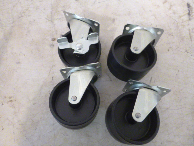 4 Swivel Casters