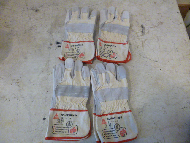4 Pair of Leather and Cloth Gloves