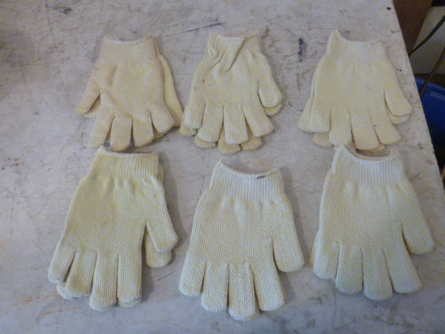 6 Pair of Gloves