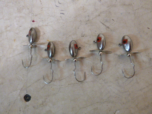 5 Jig Heads with Spinners