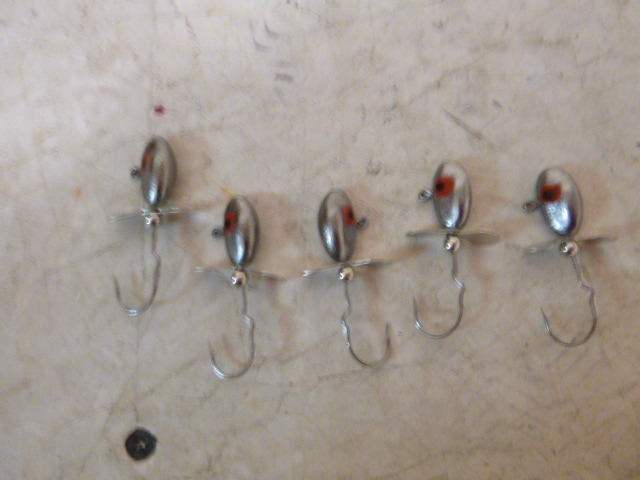5 Jig Heads with Spinners