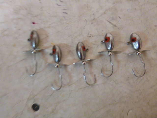 5 Jig Heads with Spinners