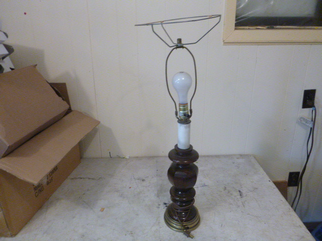Wood Lamp