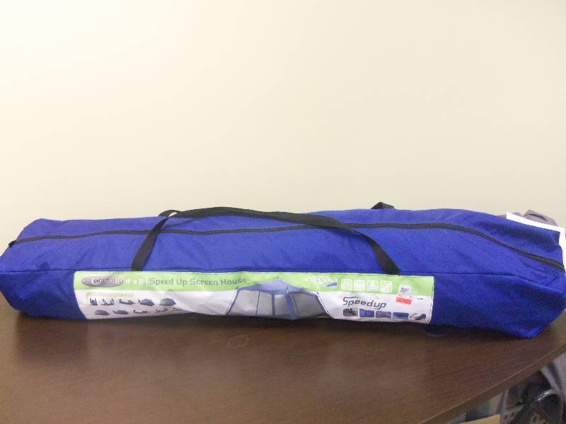 lot 6 image: Portal Speed Up Screen House