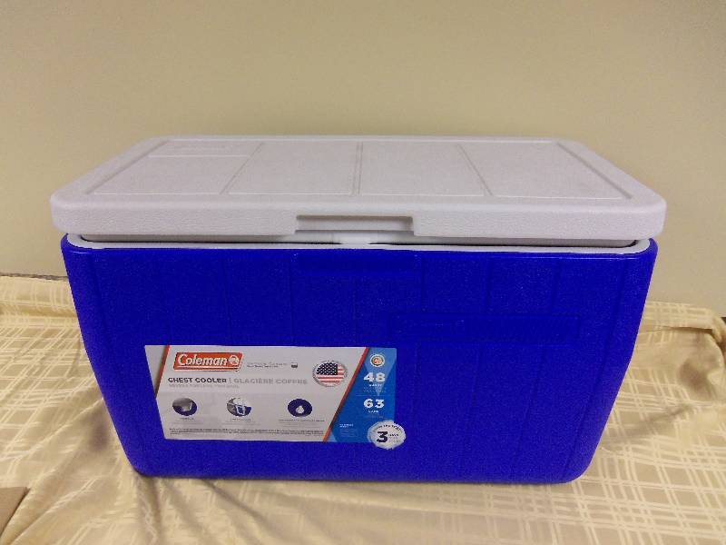 lot 49 image: Coleman Chest Cooler 48 QT
