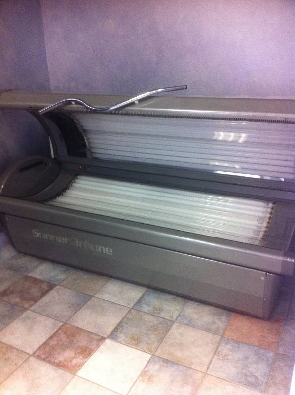 lot 10 image: 2001 Sonnenbraune Bodyscan 35003