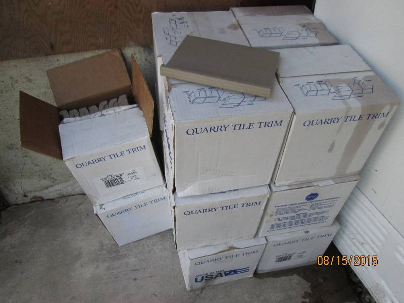 14 boxes of new Quarry Tile, curved...