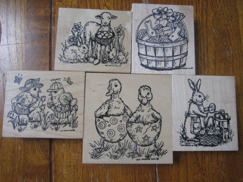 lot of 5 holiday themed stamps ...