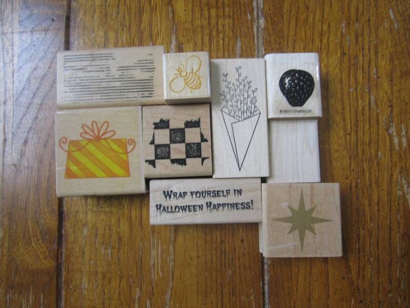 mixed lot of 9 stamps ...