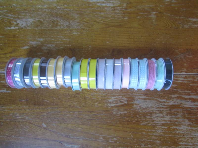 mixed lot of 20 brand new ribbon sp...