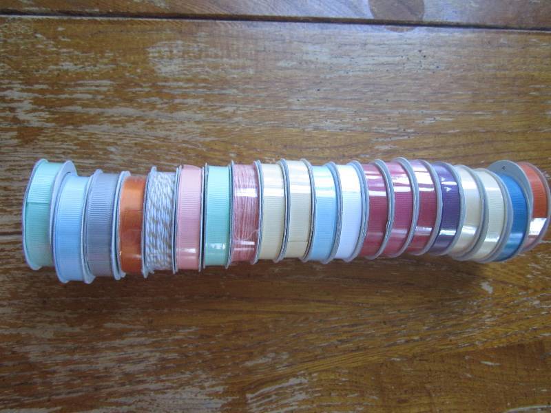 mixed lot of 20 brand new ribbon sp...