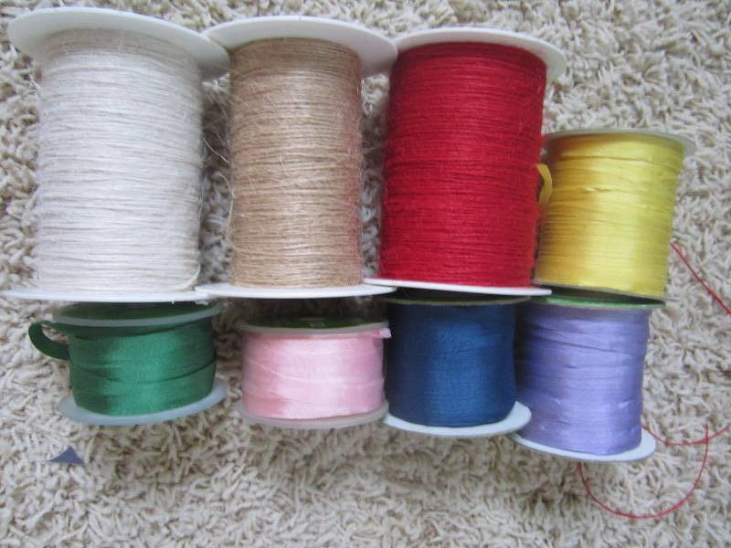 lot of 8 ribbon spools ...