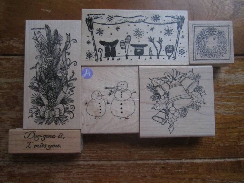 lot of 6 holiday themed stamps ...