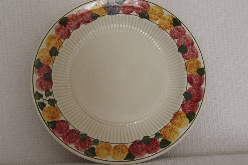 9 Tuberose Hand-Painted Dinner Plates by Bedford Ware
