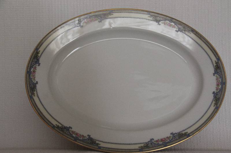 Large Noritake Platter - Zenda Pattern