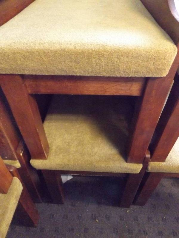 lot 110 image: 2 Upholstered Benches