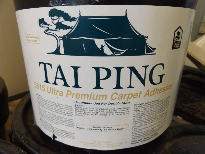lot 211 image: New 1 - 5 Gal bucket of Tai Ping Carpet Adhesive