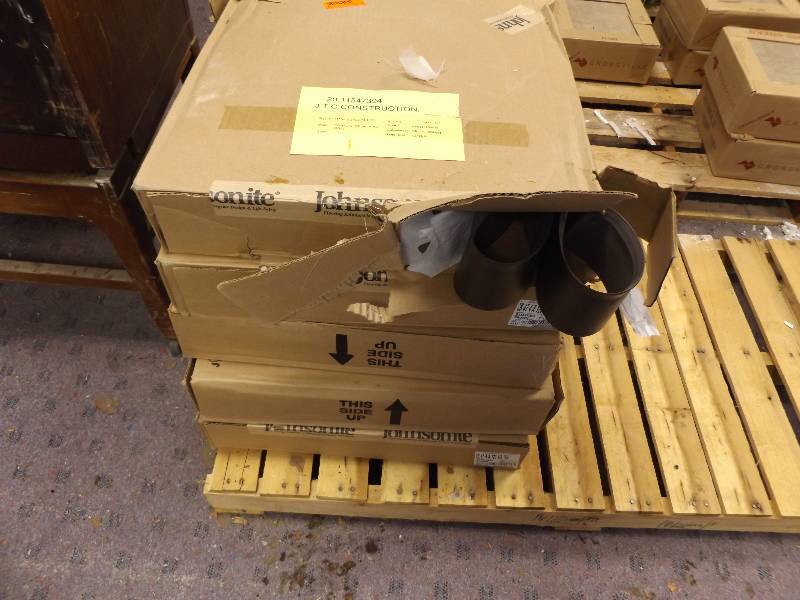 lot 77 image: 6 Boxes of Baseboard