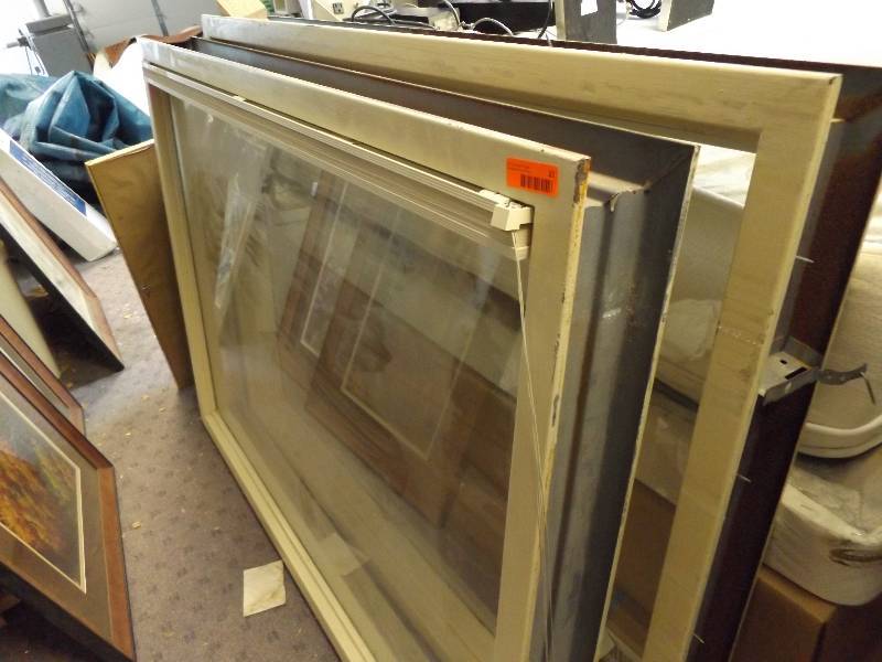 lot 21 image: 2 Industrial Windows