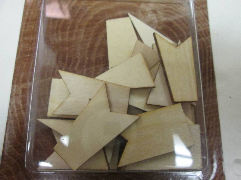 Wood Veneer Banners 24 Per Containe...