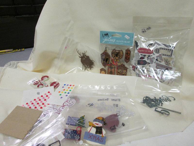 Assorted Paper Design Pieces, Appro...