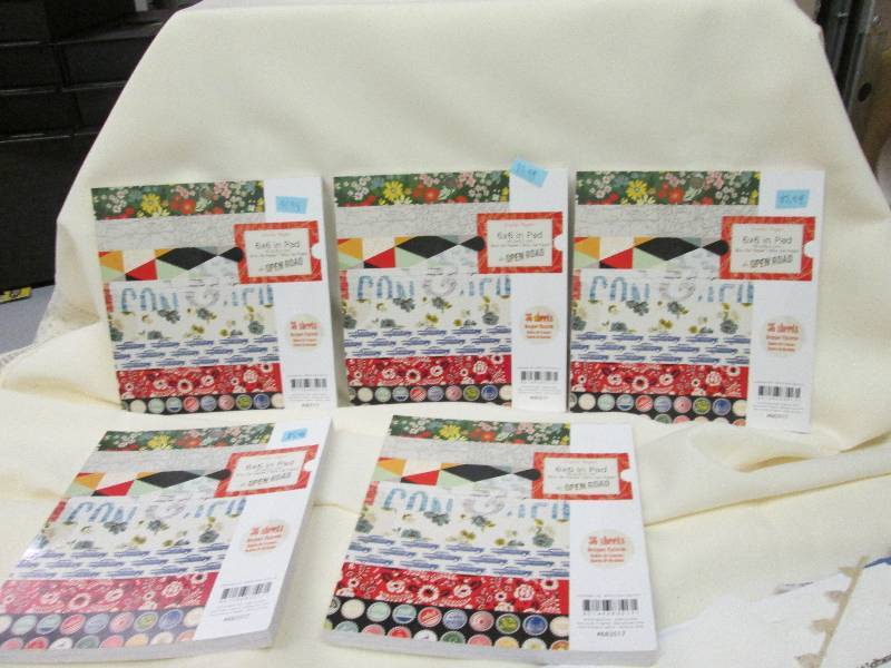 Design Paper Set...