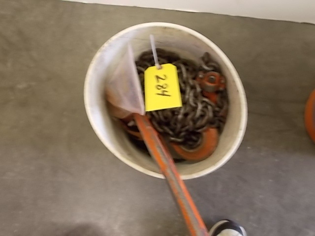 Asstd Chainfalls, Needs Repair...