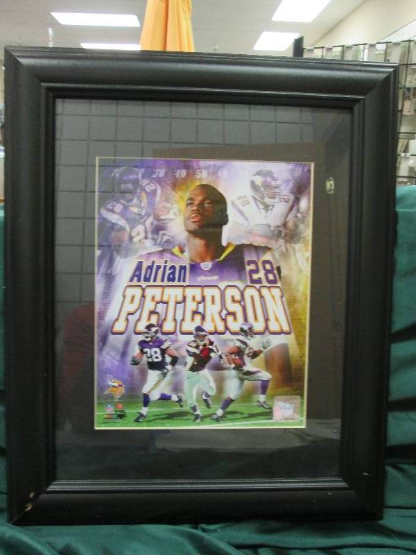 Framed Poster Adrian Peterson #28 M...
