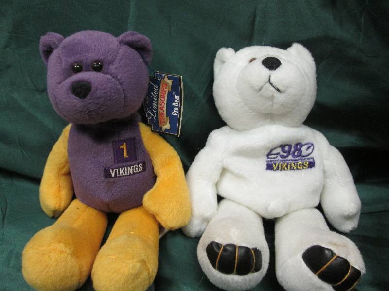 2 Minnesota Vikings Beanie Babies...