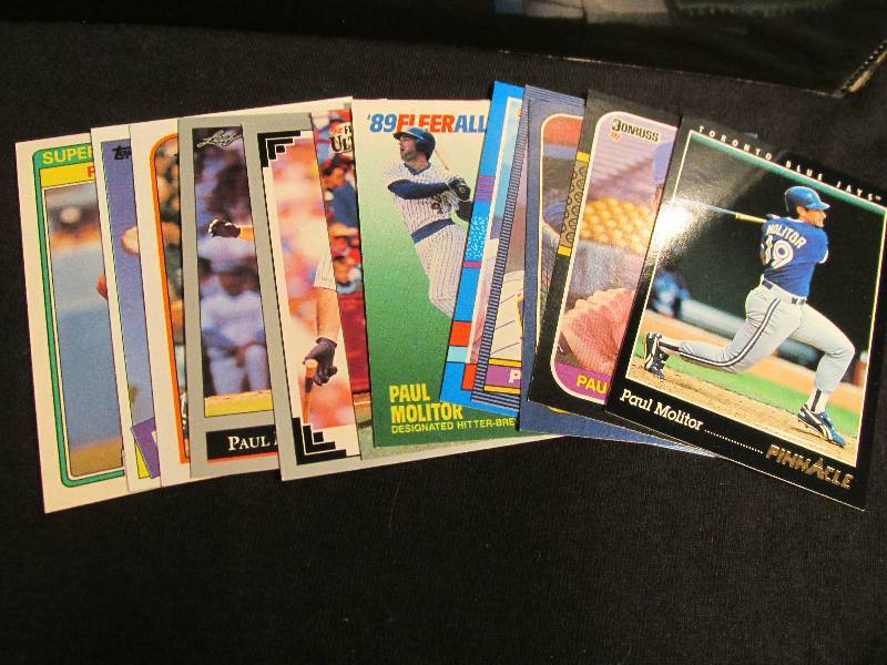 12  Paul Molitor sports cards ...