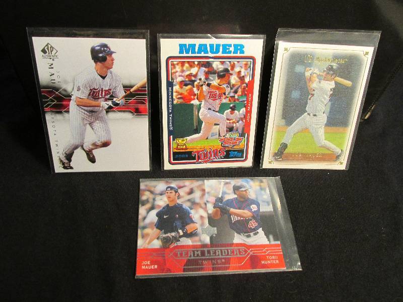 4 Joe Mauer sports cards ...