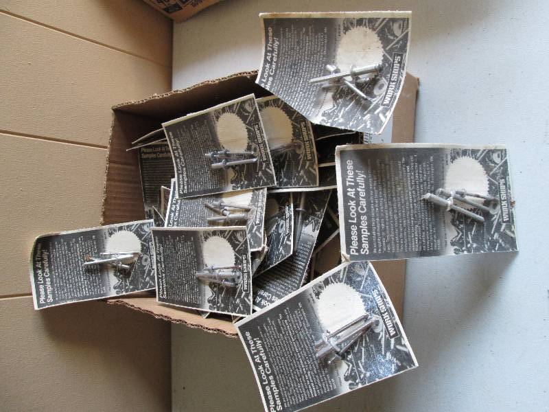 Over 100 pop rivets, 3 per pack, di...