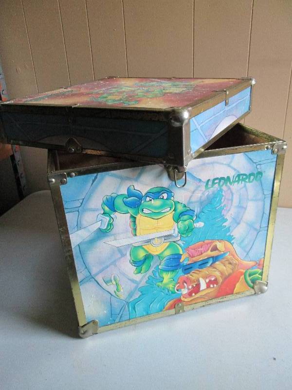 16 x 16 toy box, Teenage Mutant Ni...