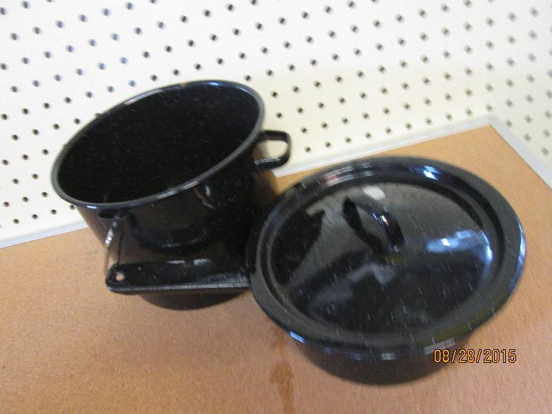 3 piece camping set, pot, pail, cov...