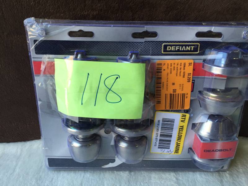 lot 118 image: Defiant Door Knobs