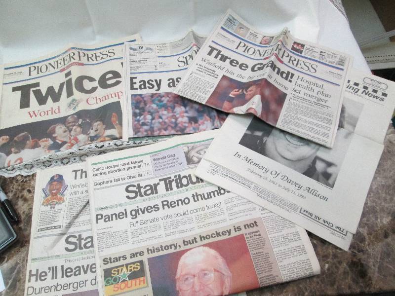 lot 39 image: The checkered flag racing news In M...