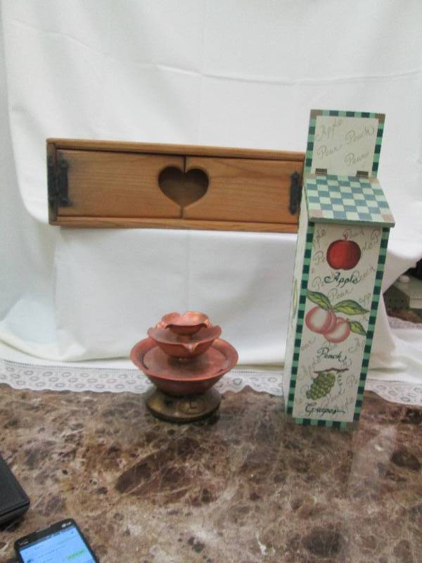 lot 49 image: Wooden box with heart cut out, Appl...