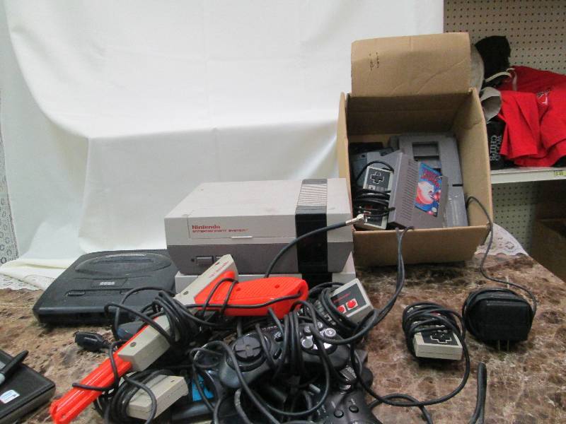 lot 55 image: Genesis, 2- Ninetedo entertainment ...