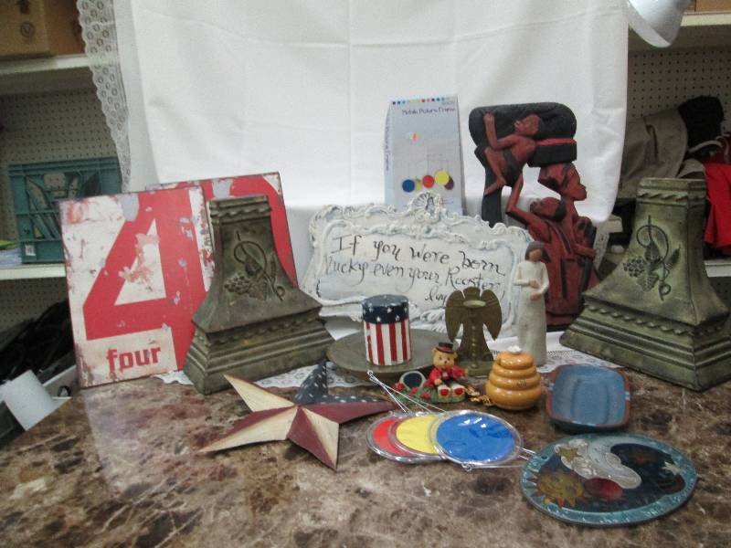 lot 57 image: Candles, signs, Mobile picture fram...