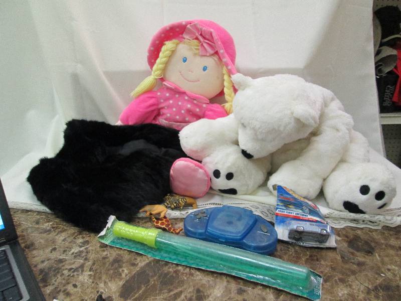 lot 64 image: Stuff doll, stuffed polar bear, bub...