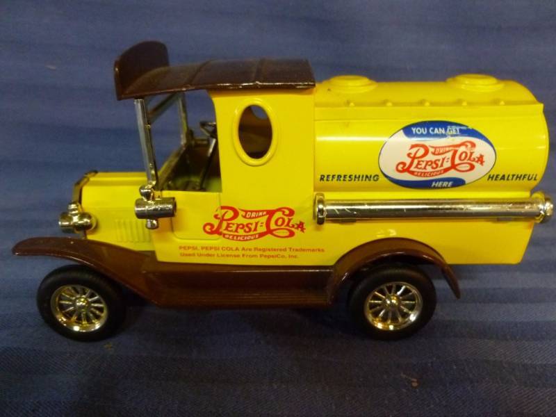 Pepsi-Cola Truck