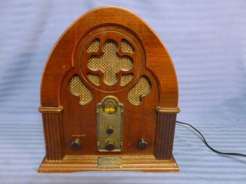 Thomas Radio
