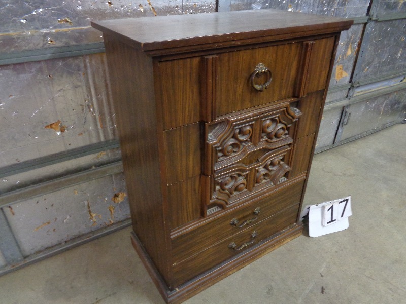 4 Drawer Dresser