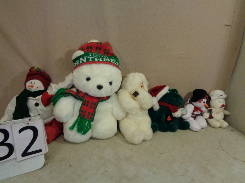 1986 Santa Bear and More