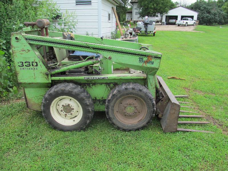 Owatonna 330 Skid loader WFT127 Vintage Farm machinery,Vehicles