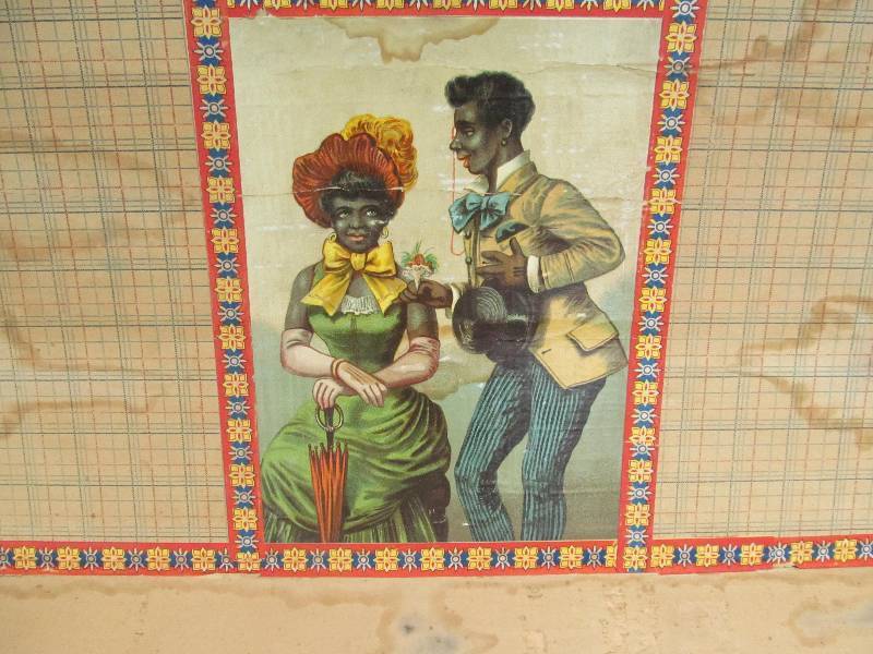 lot 43 image: Vintage and rare Trunk,Quite unique