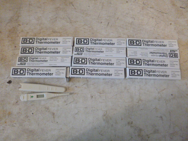 lot 46 image: 12 Becton Dickinson Digital Thermometers