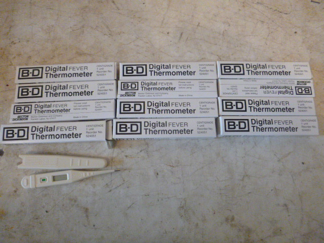 lot 51 image: 17 Becton Dickinson Digital Thermometers