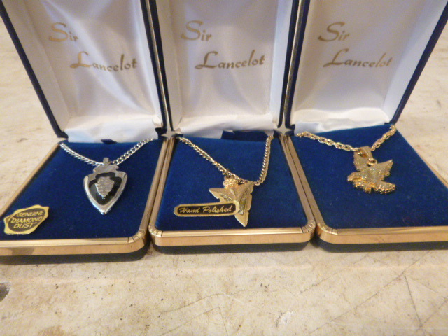 lot 103 image: 3 Necklaces